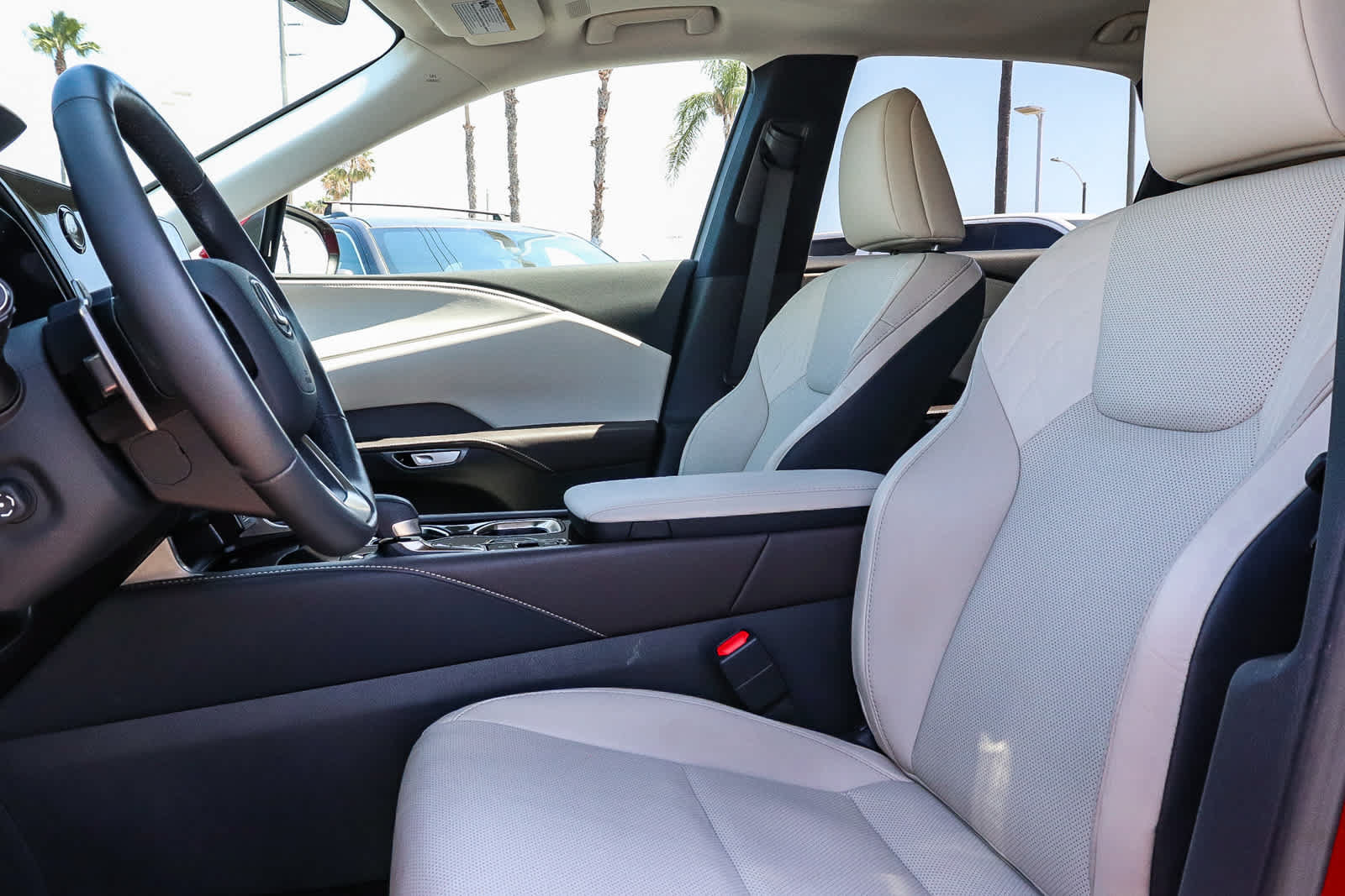 Used 2023 Lexus RX 350 FWD w/ Cold Area Package image 24