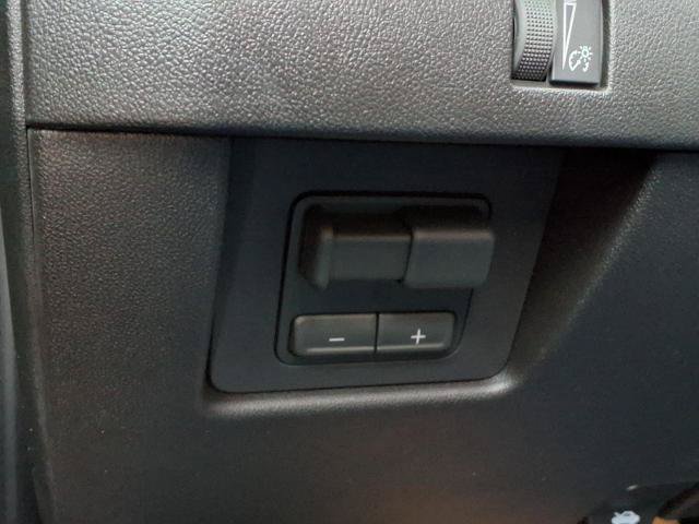 New 2026 GMC Canyon Elevation w/ Convenience Package RWD image 14