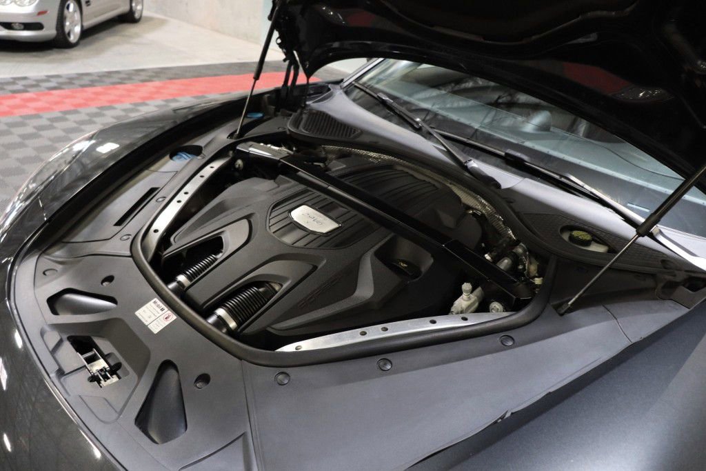 Used 2018 Porsche Panamera 4S w/ Premium Package Plus AWD/4WD image 87