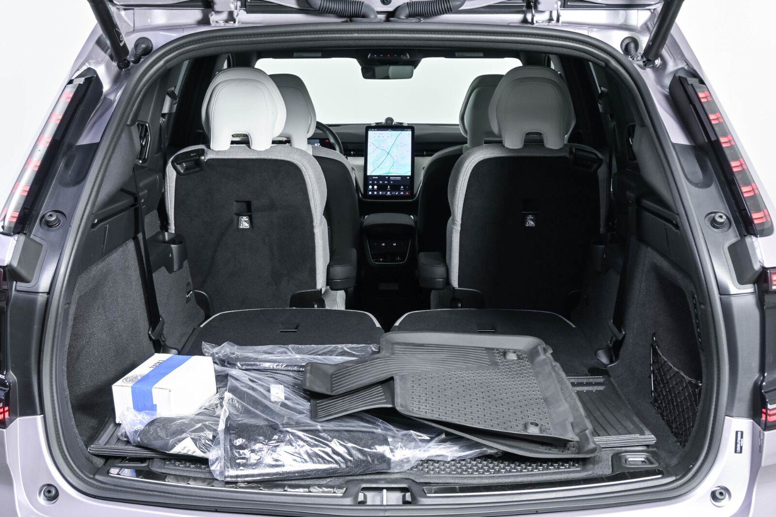 Used 2026 Volvo EX90 Ultra AWD/4WD image 31