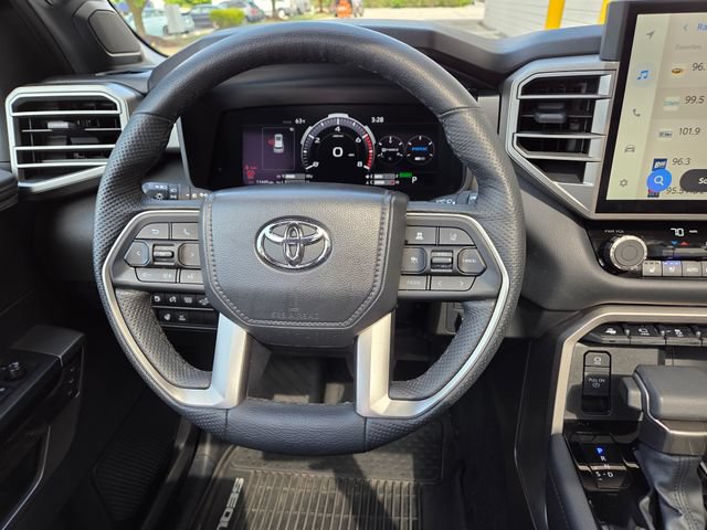 Used 2025 Toyota Sequoia Limited w/ Tow Technology Package AWD/4WD image 23