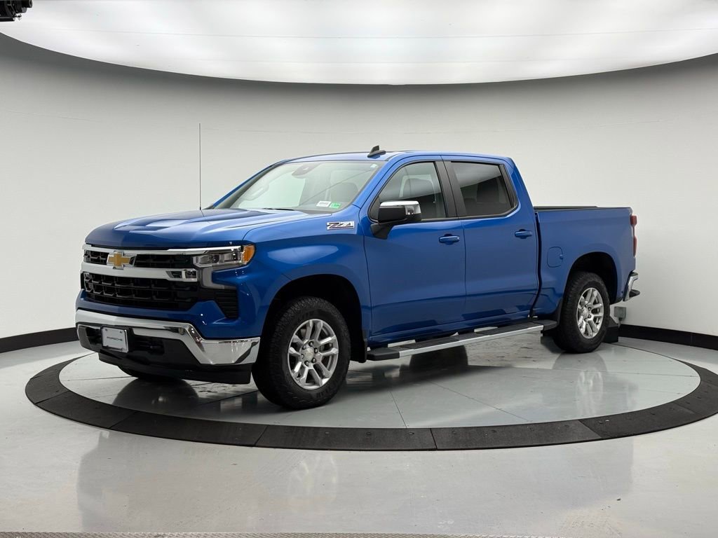 Used 2024 Chevrolet Silverado 1500 LT image 1