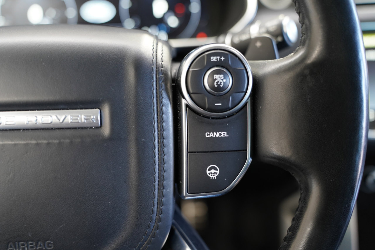 Used 2017 Land Rover Range Rover Long Wheelbase Supercharged image 16