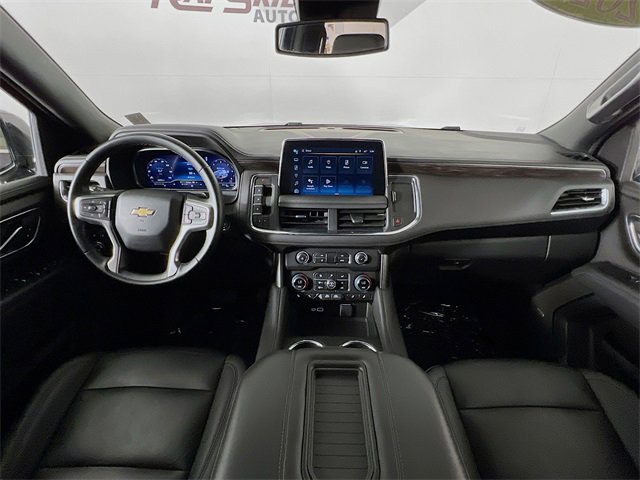 Used 2024 Chevrolet Suburban LT image 24