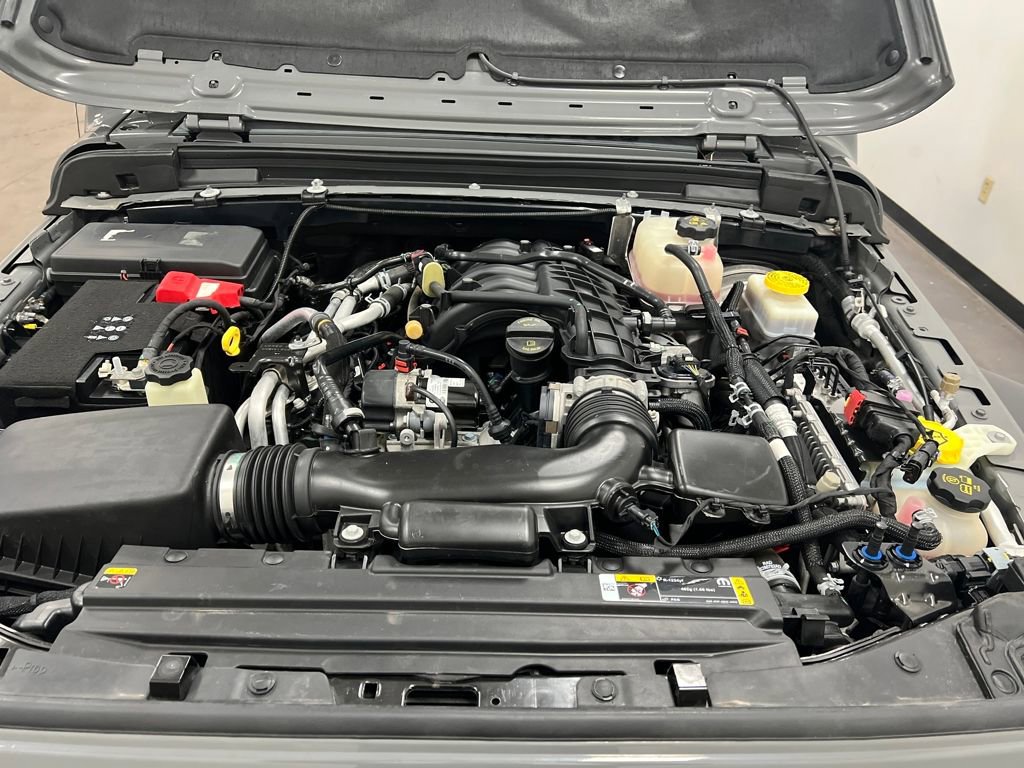 Used 2022 Jeep Wrangler Sport image 22