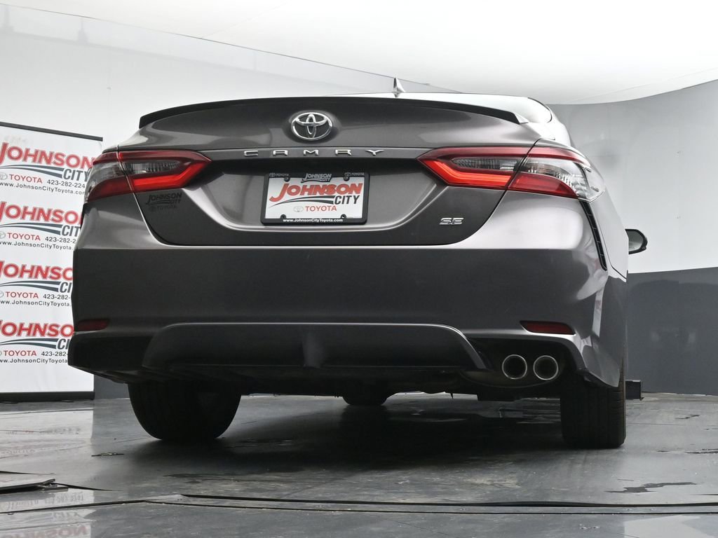 Used 2022 Toyota Camry SE FWD image 37