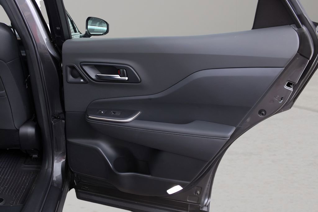 Used 2023 Toyota Crown Limited image 15