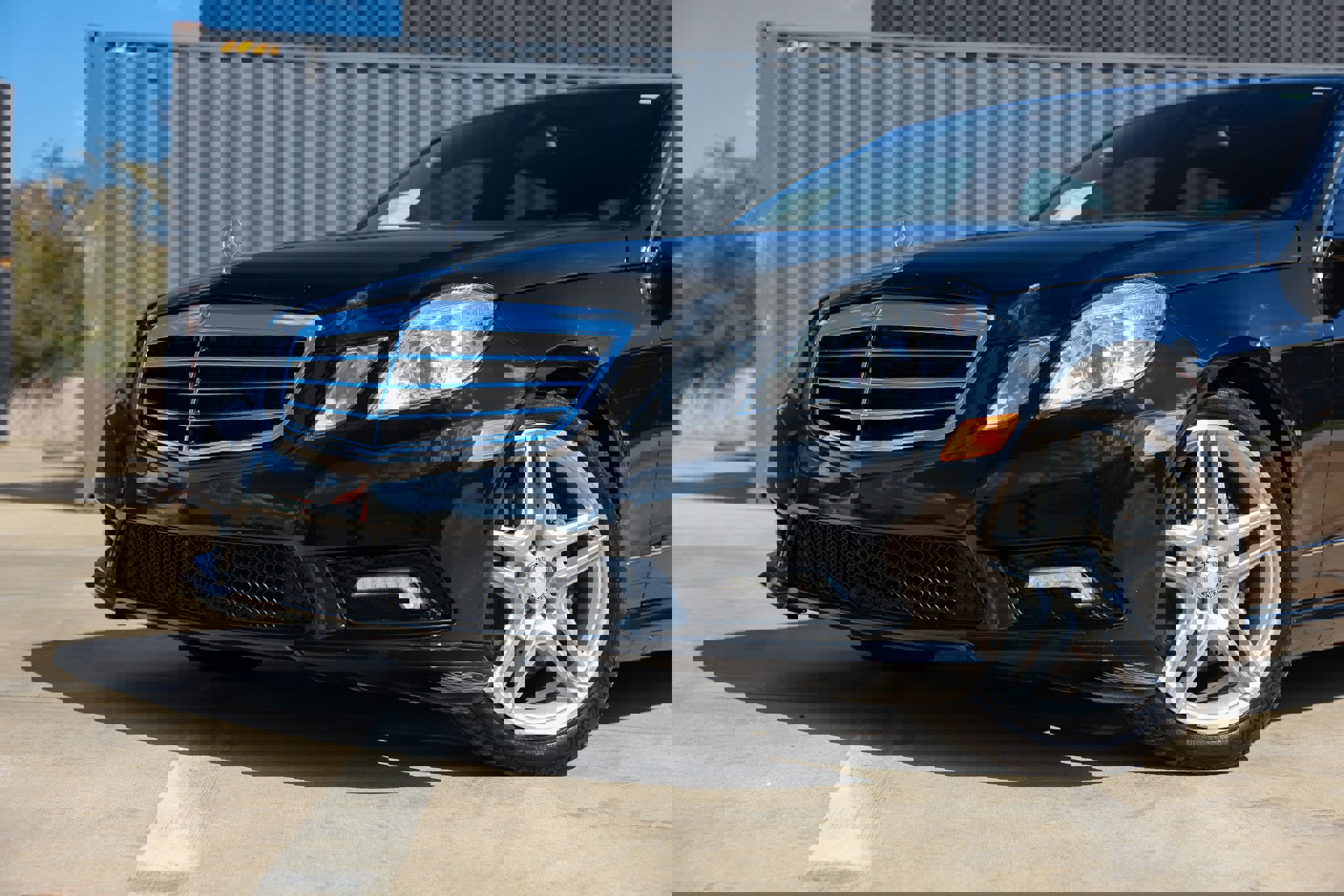 Used 2011 Mercedes-Benz E 350 Sedan image 29