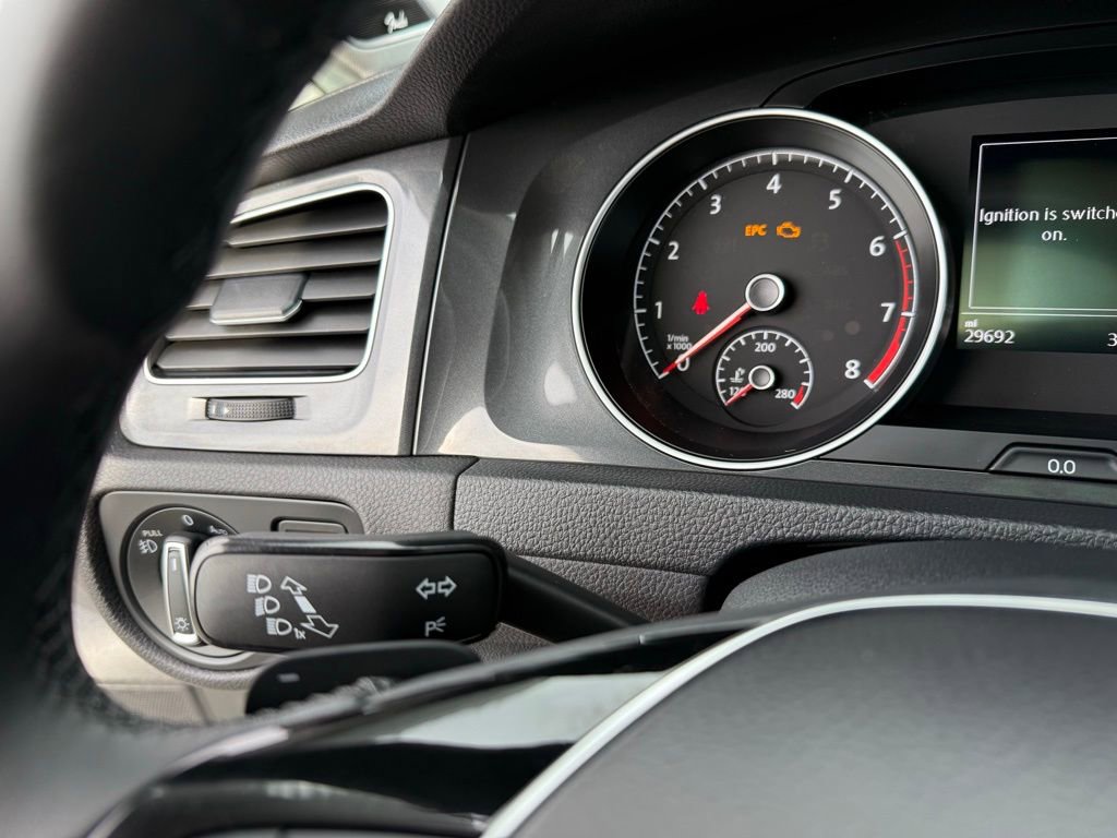 Used 2019 Volkswagen Golf Alltrack SEL image 37