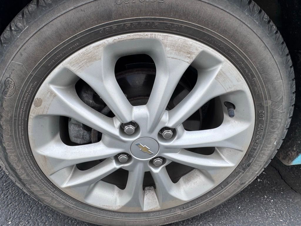 Used 2021 Chevrolet Spark LT image 16