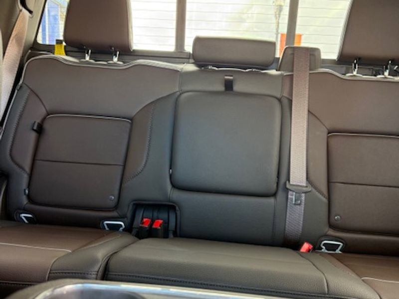 Used 2022 GMC Sierra 1500 Denali w/ Technology Package image 10