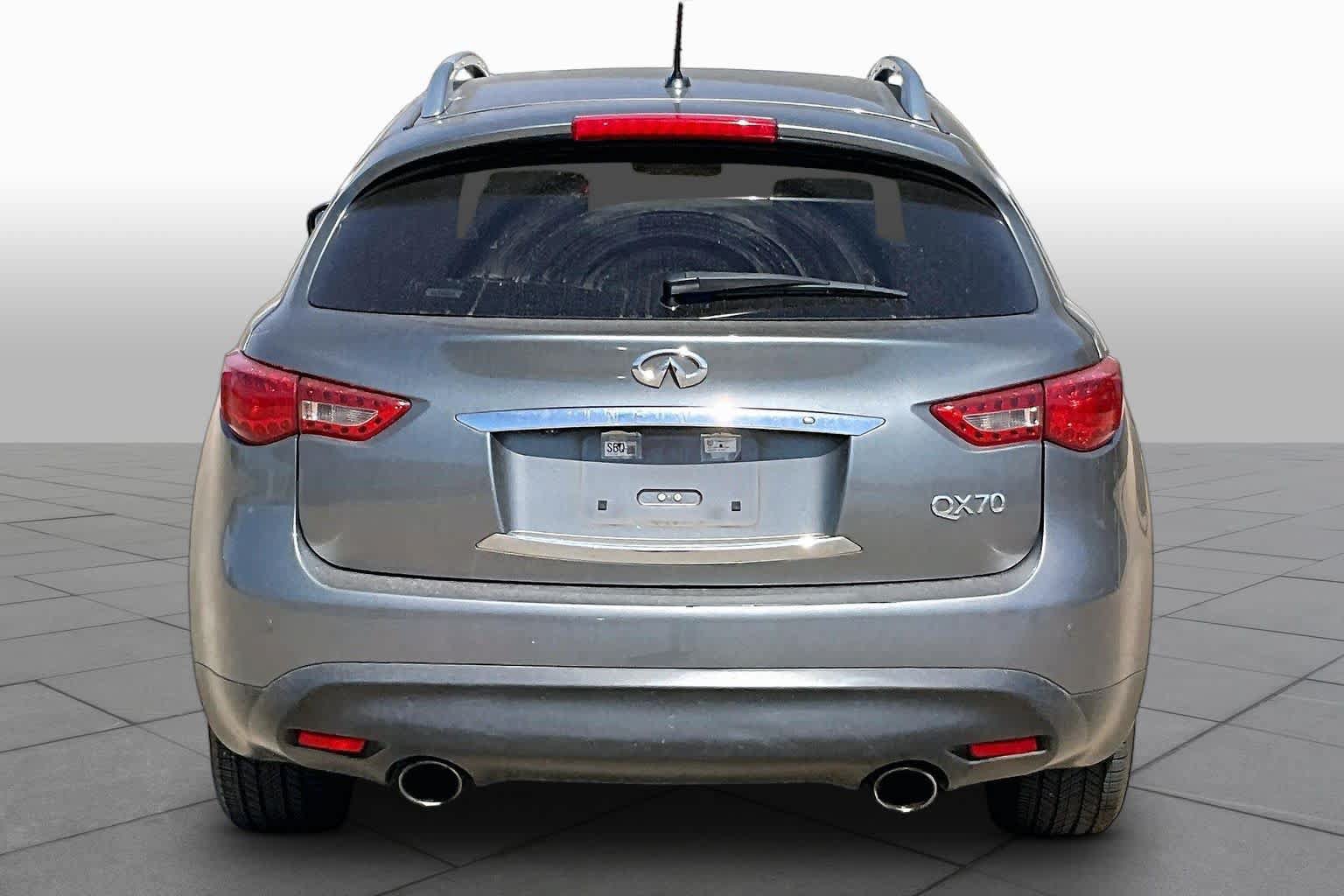 Used 2014 INFINITI QX70 AWD w/ Premium Package image 4