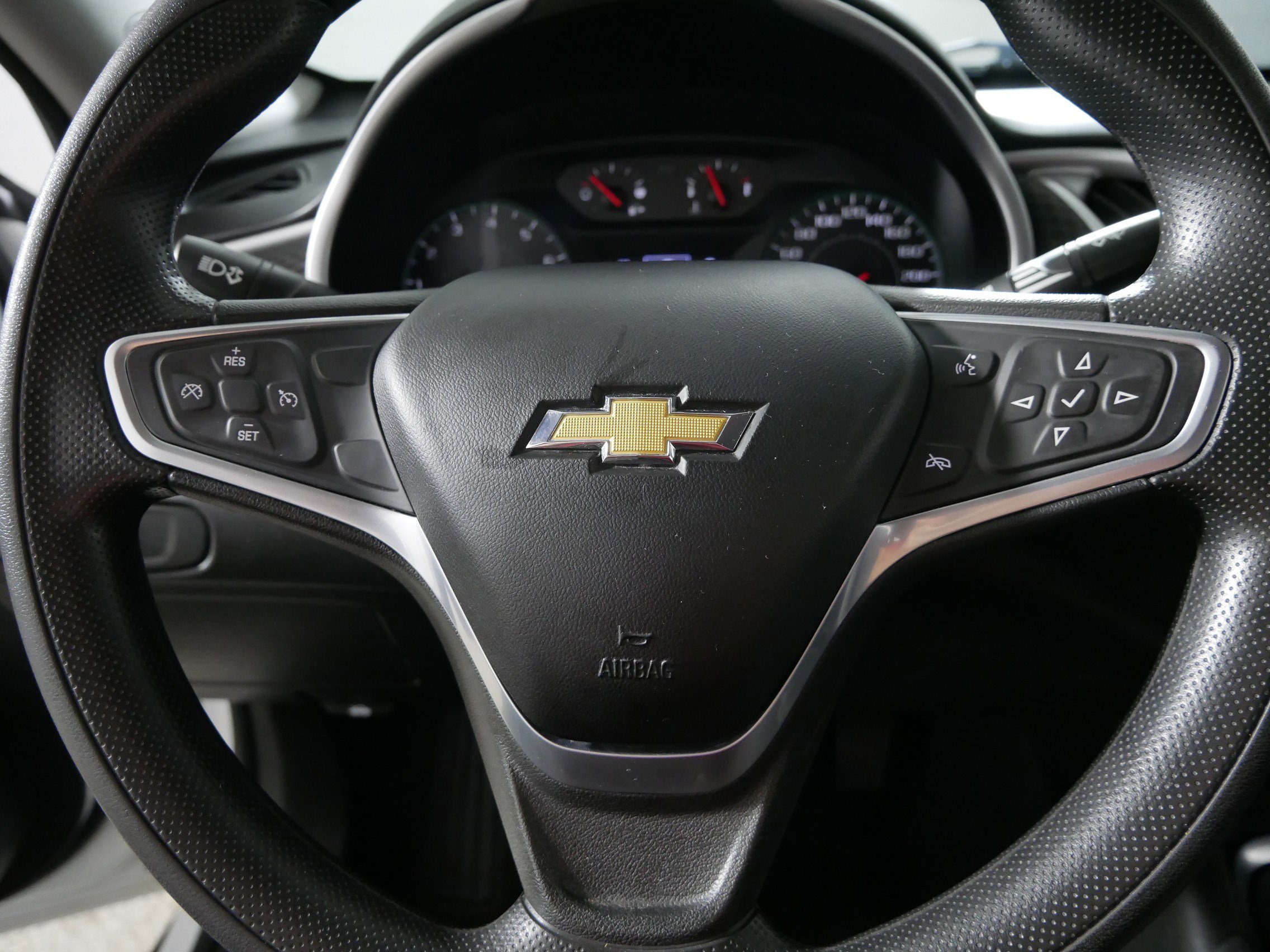 Used 2022 Chevrolet Malibu LT FWD image 25