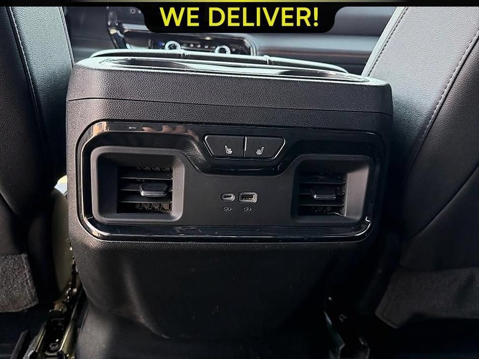 Used 2024 GMC Sierra 2500 AT4 w/ Technology Package AWD/4WD image 23