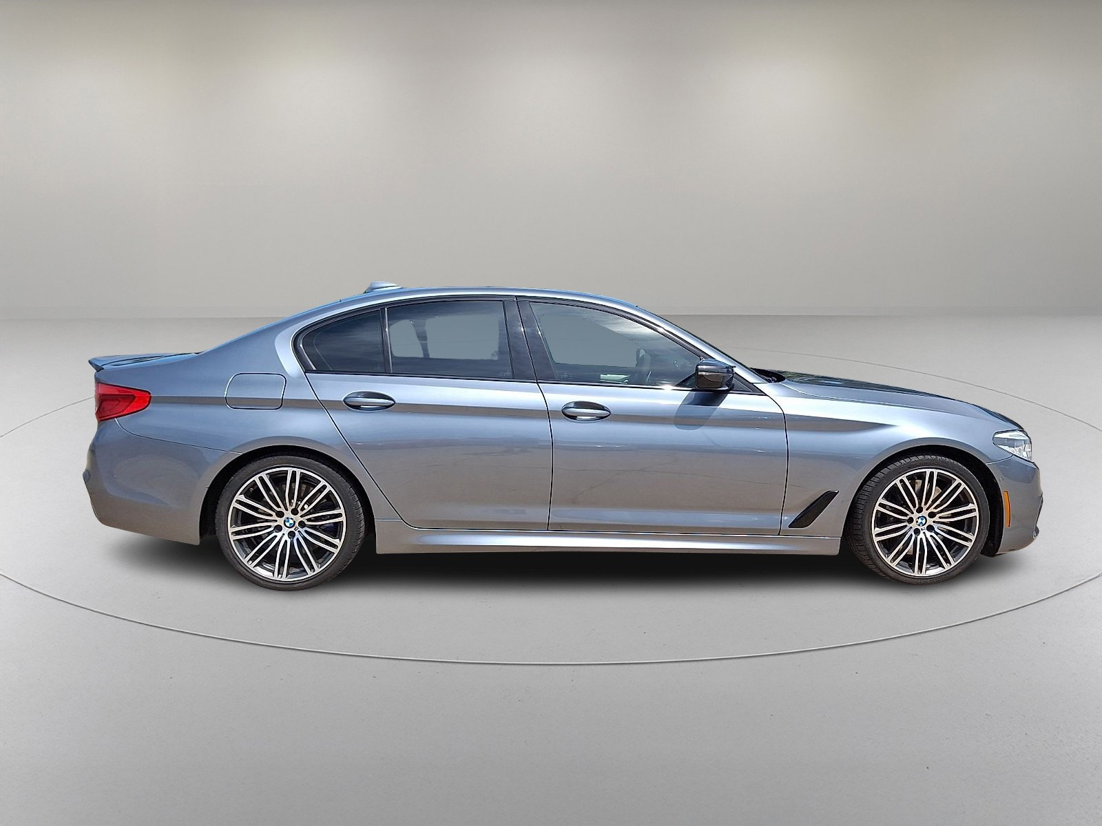 Used 2019 BMW 540i xDrive w/ M Sport Package AWD/4WD image 12