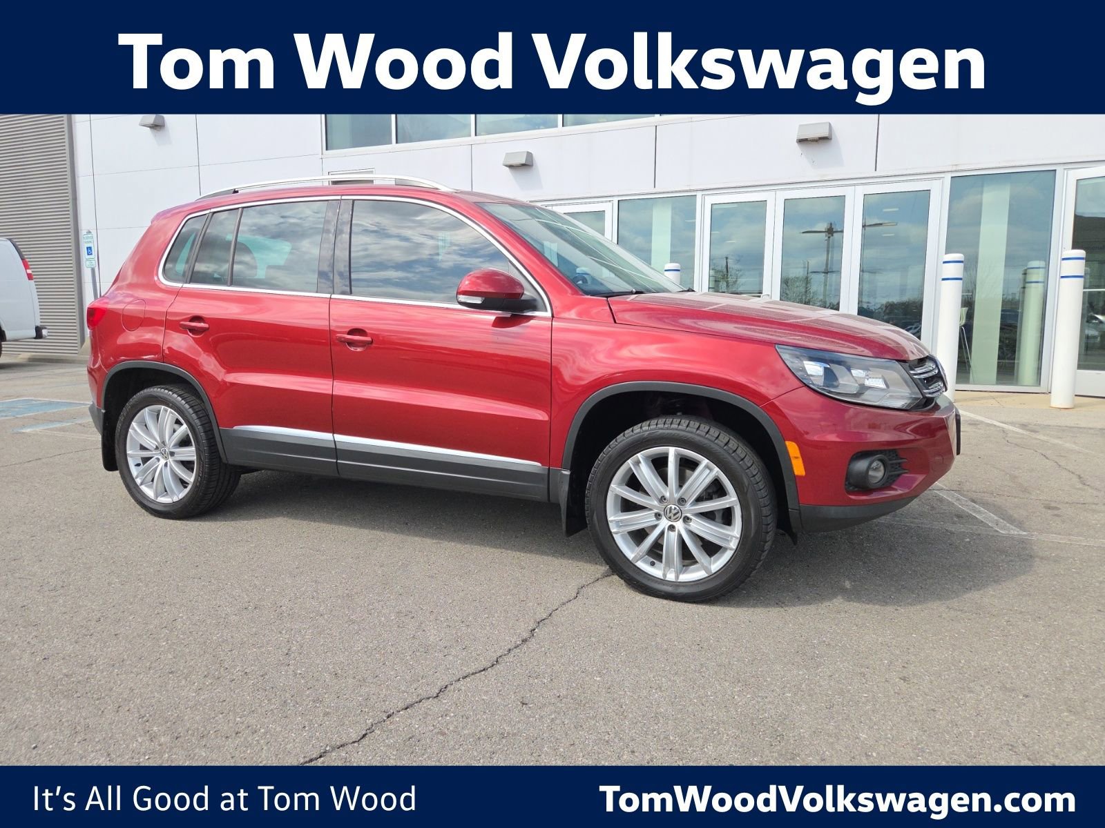 Used 2016 Volkswagen Tiguan SE image 1