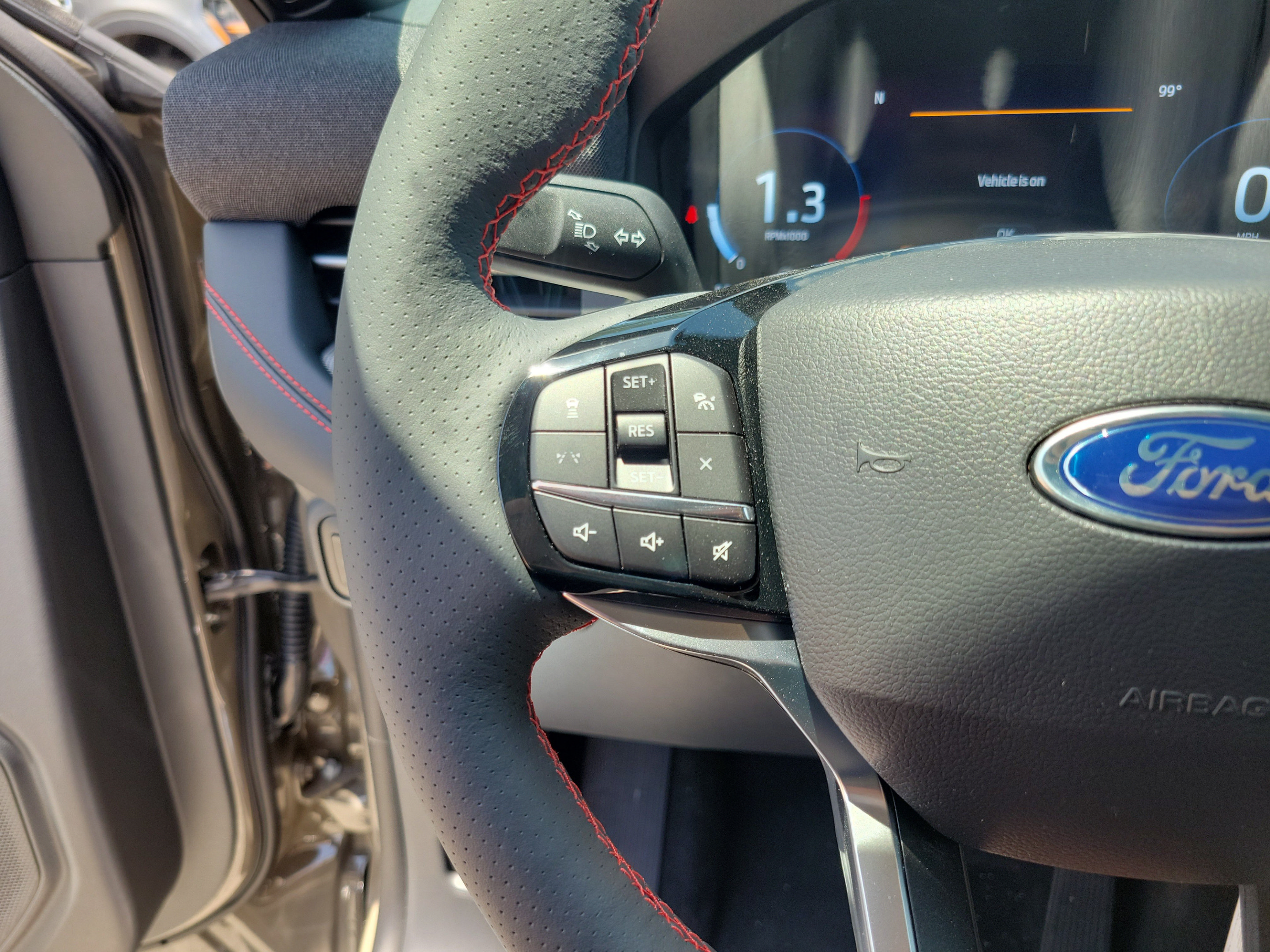 New 2026 Ford Explorer ST-Line w/ ST-Line Street Pack RWD image 19