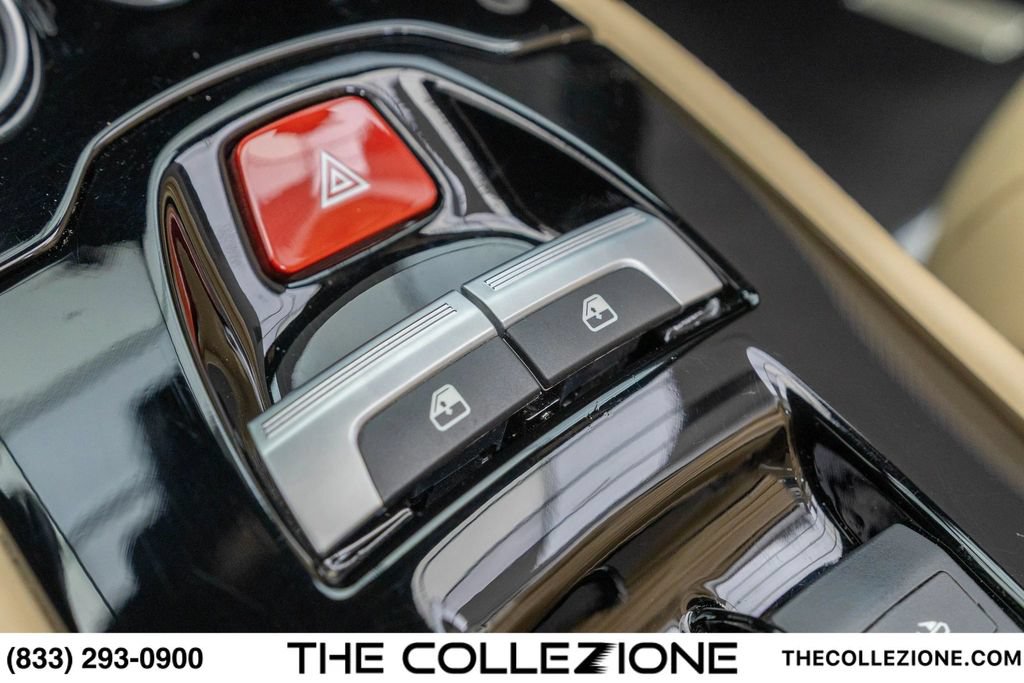 Used 2015 Ferrari 458 Spider RWD image 80