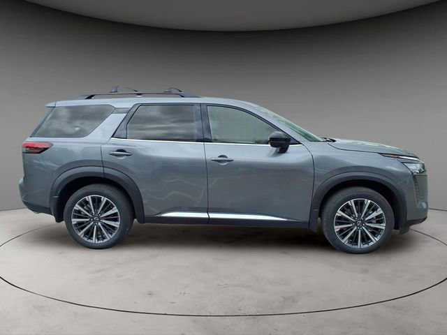 New 2026 Nissan Pathfinder Platinum AWD/4WD image 10