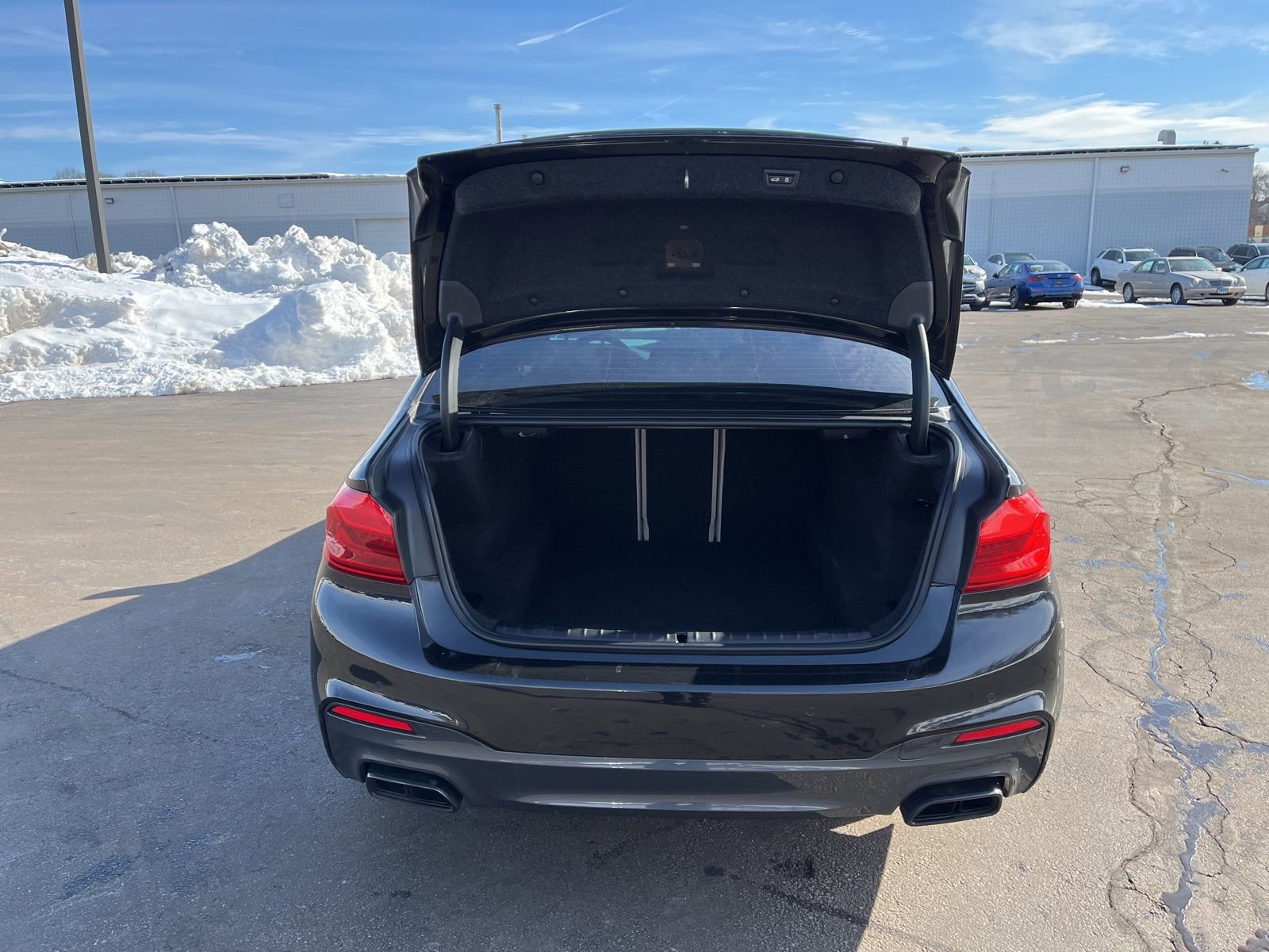 Used 2020 BMW M550i xDrive w/ Premium Package AWD/4WD image 23