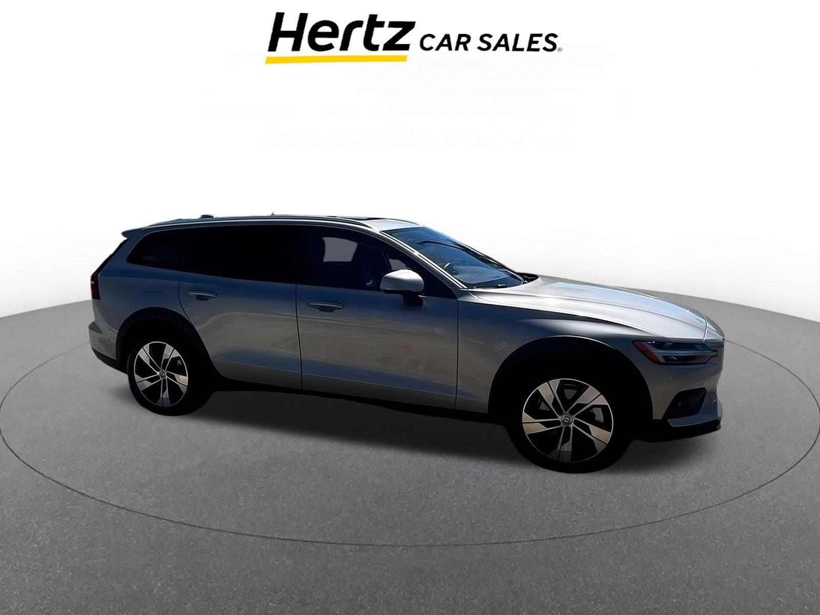 Used 2025 Volvo V60 B5 Cross Country Plus