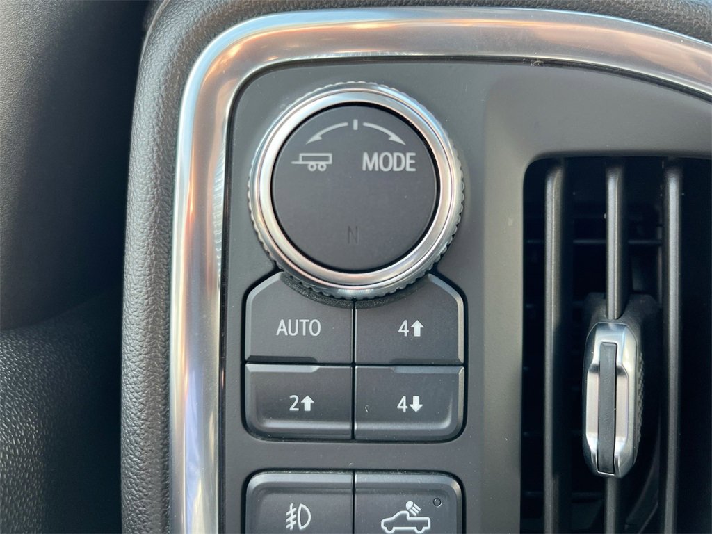 Used 2021 GMC Sierra 2500 SLT w/ SLT Convenience Package image 25