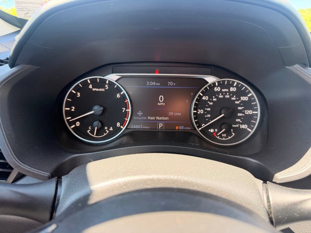 Used 2024 Nissan Altima 2.5 SR FWD image 16