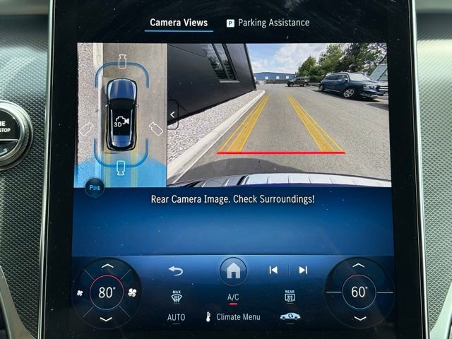 Used 2026 Mercedes-Benz GLC 300 4MATIC image 36