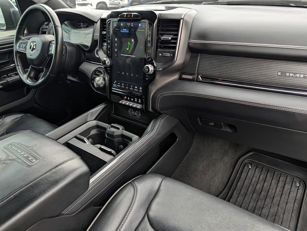 Used 2023 RAM 1500 Limited w/ Body Color Bumper Group AWD/4WD image 33