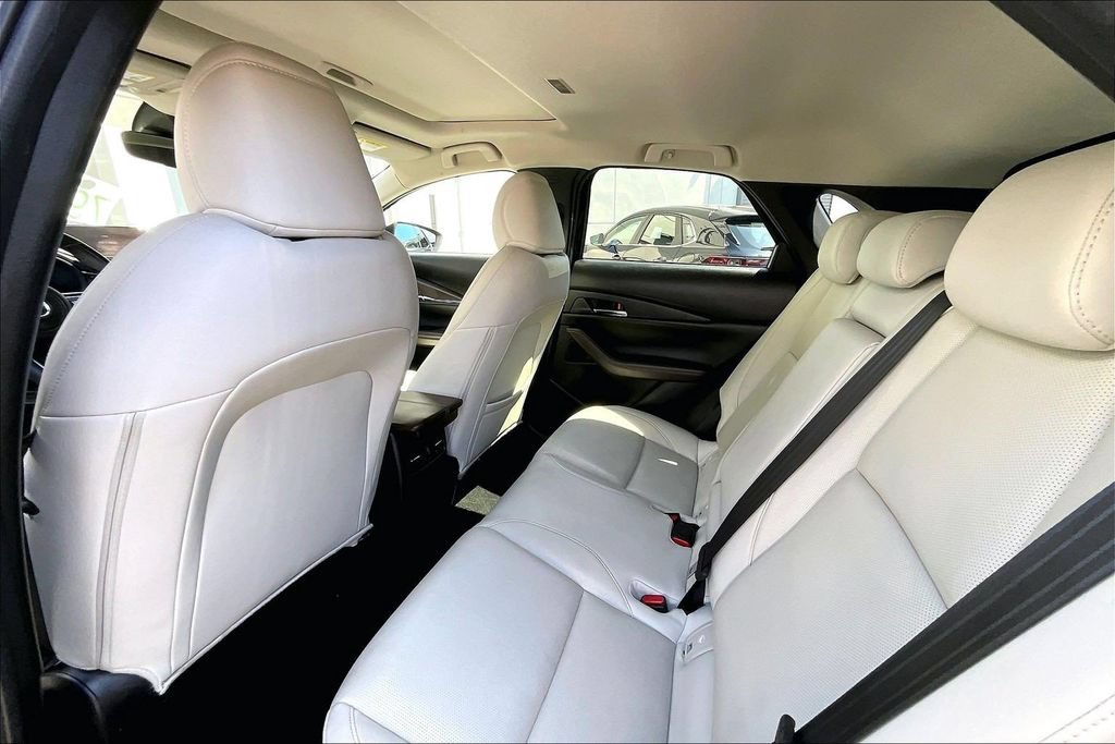 Certified 2022 MAZDA CX-30 AWD 2.5 S w/ Premium Package image 16