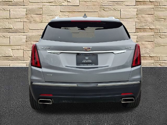 Certified 2025 Cadillac XT5 Luxury w/ LPO, Floor Liner Package AWD/4WD image 3