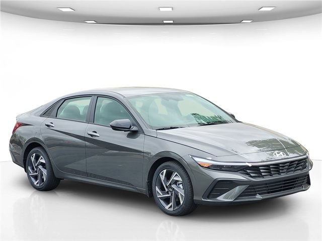 New 2025 Hyundai Elantra SEL FWD image 12