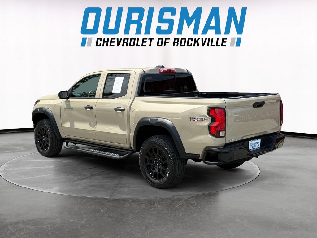 Used 2023 Chevrolet Colorado Trail Boss w/ Technology Package AWD/4WD image 4