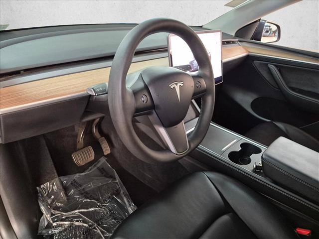 Used 2023 Tesla Model Y Long Range AWD/4WD image 11