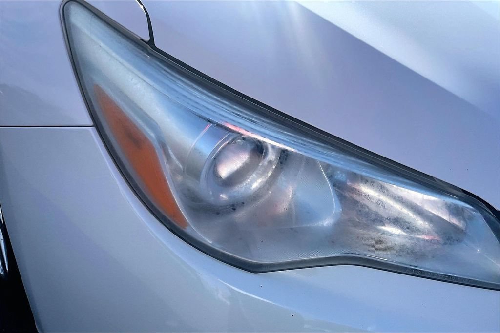 Used 2015 Toyota Camry XLE w/ Moonroof Package FWD image 29