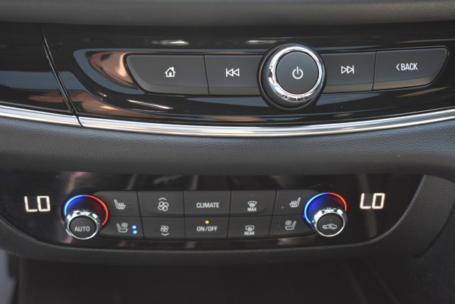 Used 2023 Buick Enclave Avenir w/ Avenir Technology Package image 29