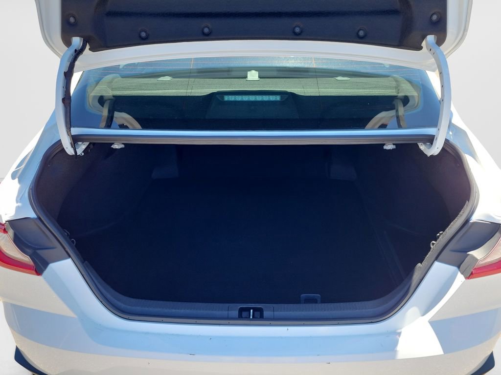 Certified 2025 Toyota Camry SE image 12