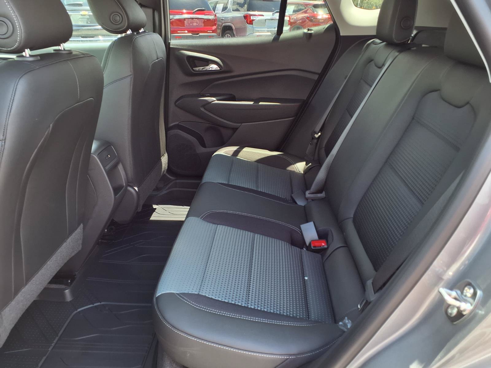 New 2026 Chevrolet Trax LT FWD image 13