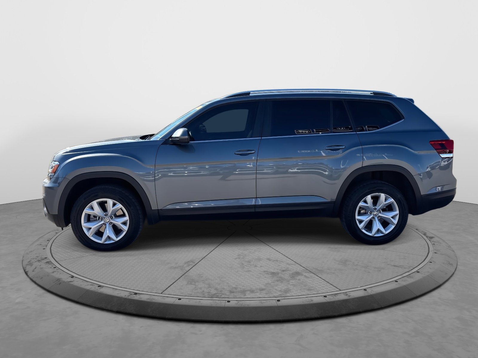 Used 2018 Volkswagen Atlas SE image 5