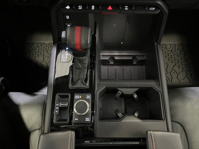 Used 2025 Toyota Tundra TRD Pro w/ Tow Tech Package AWD/4WD image 21