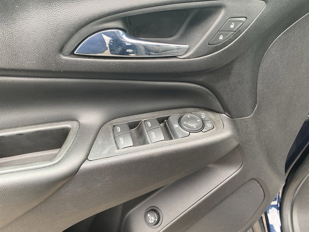 Used 2020 Chevrolet Equinox LT image 24