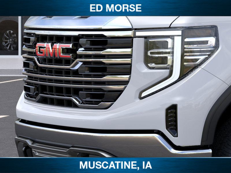 New 2026 GMC Sierra 1500 SLT image 13