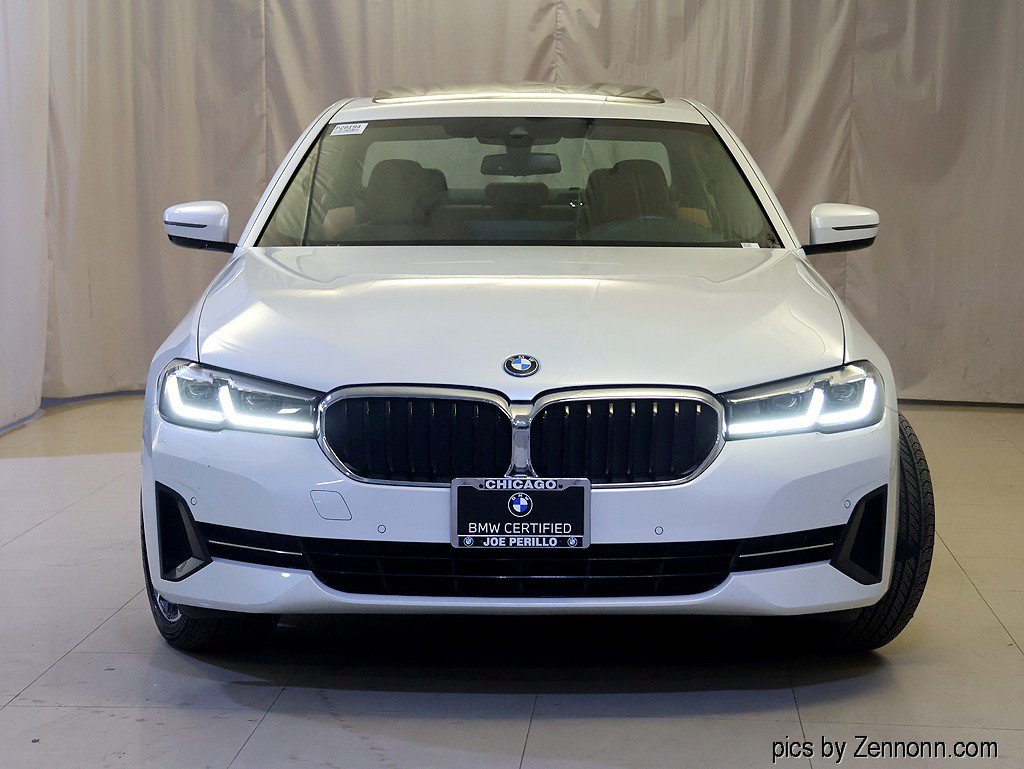 Certified 2023 BMW 530e xDrive w/ Convenience Package AWD/4WD image 5