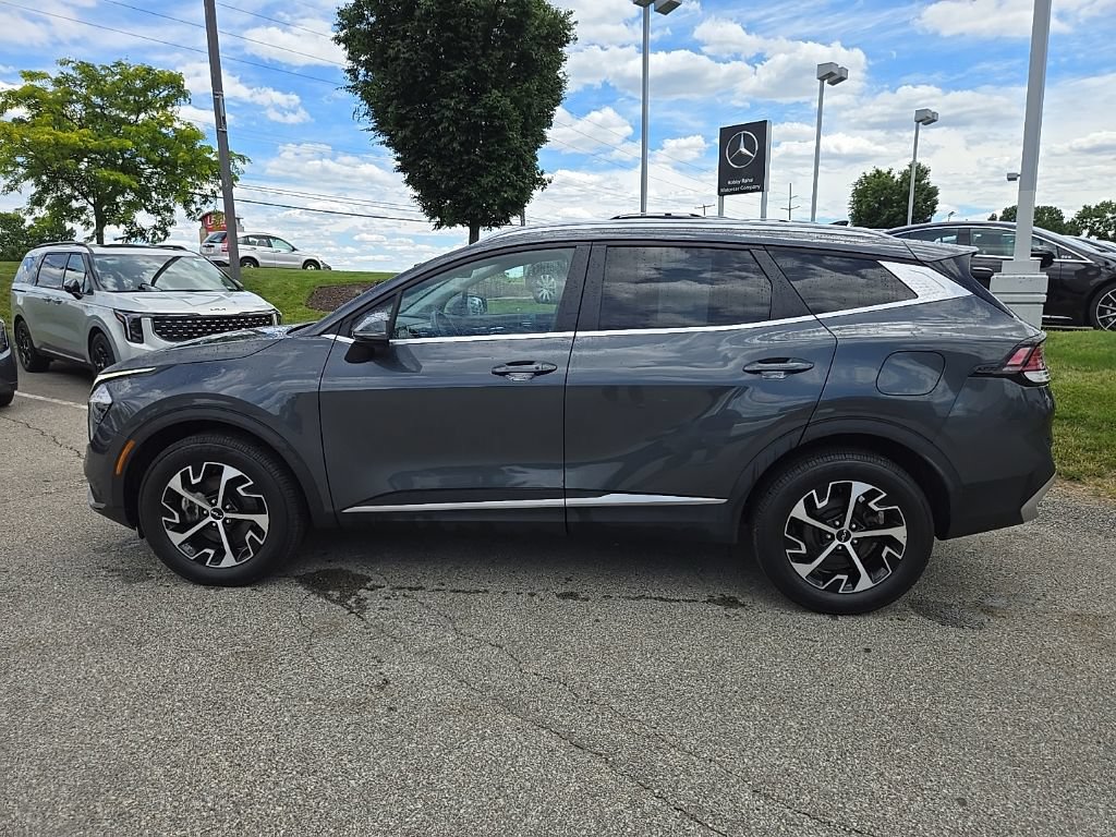 Certified 2023 Kia Sportage EX AWD/4WD image 9