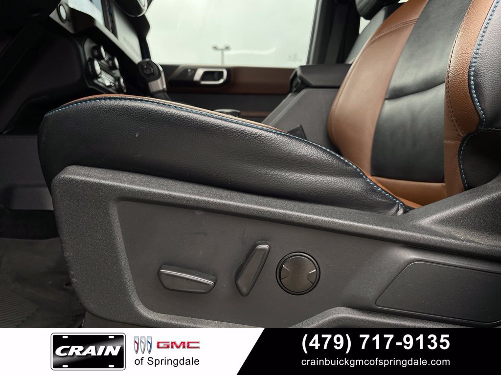 Used 2023 Ford Bronco Outer Banks w/ Sasquatch Package AWD/4WD image 11