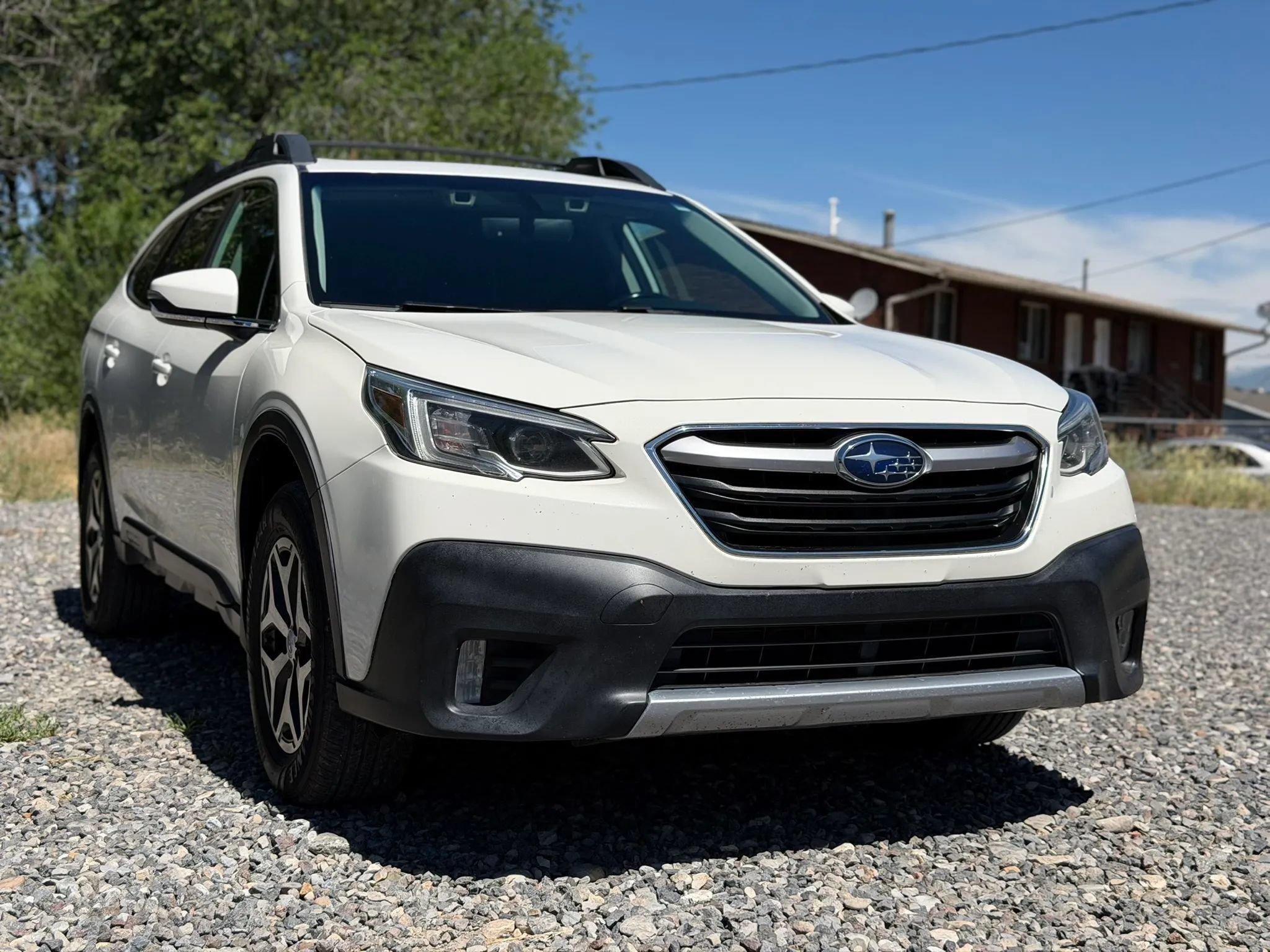 Used 2020 Subaru Outback Limited w/ Popular Package #2 AWD/4WD image 1