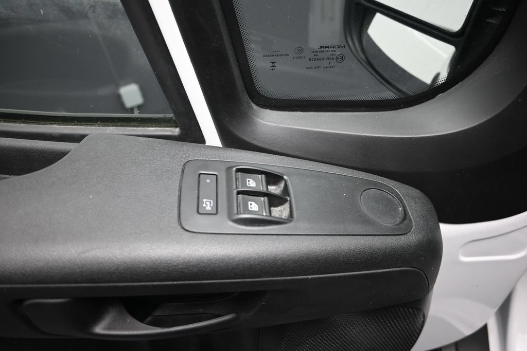 Used 2025 RAM ProMaster 1500 FWD image 10
