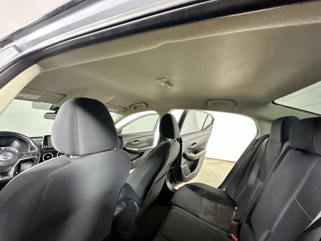 Used 2021 Nissan Sentra SR w/ Lighting Package FWD image 14