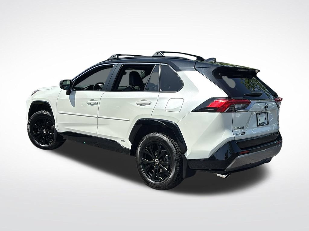 Used 2022 Toyota RAV4 XSE w/ XSE Grade Weather Package AWD/4WD image 5