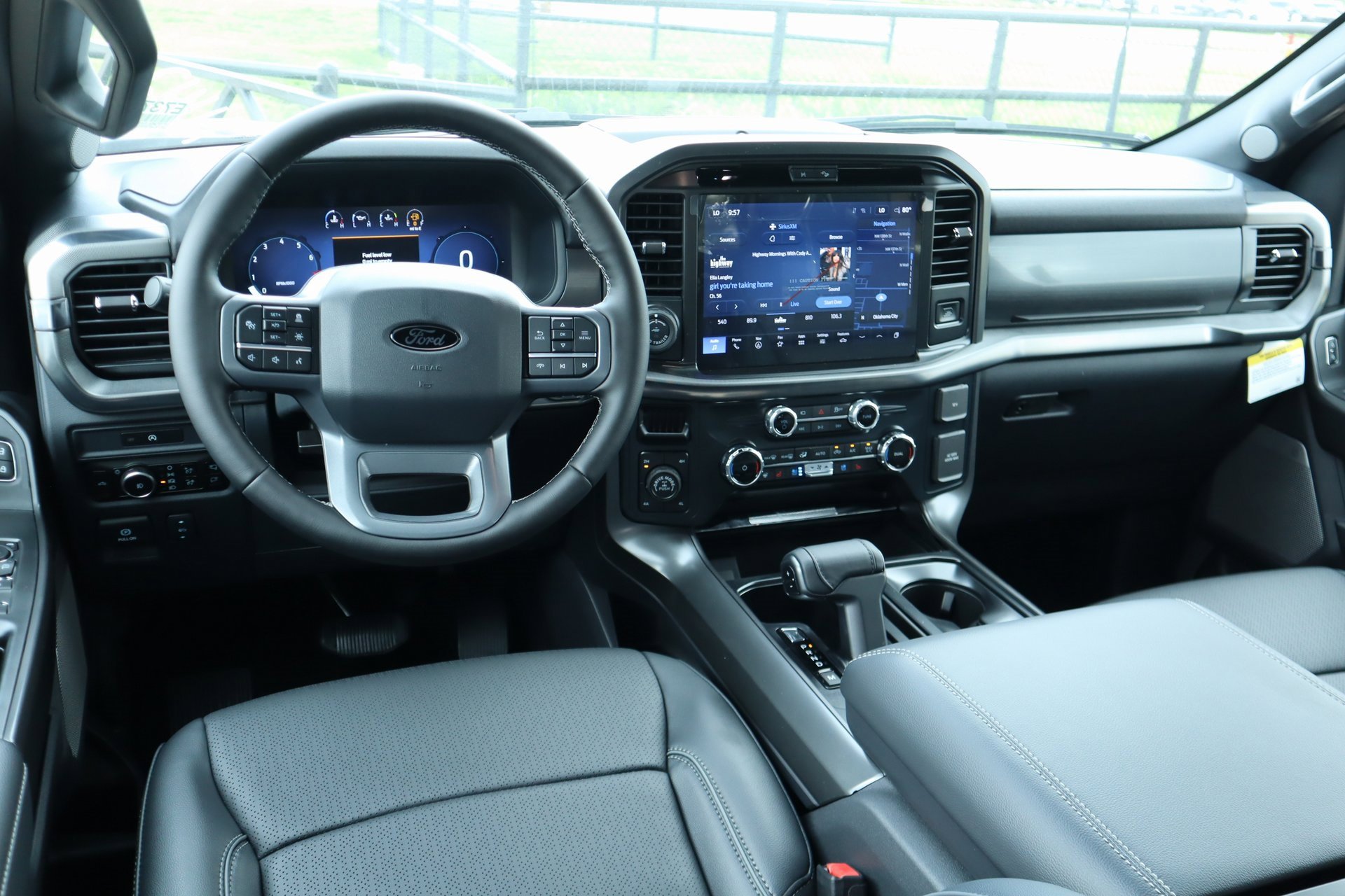 New 2025 Ford F150 Lariat w/ FX4 Off-Road Package image 2